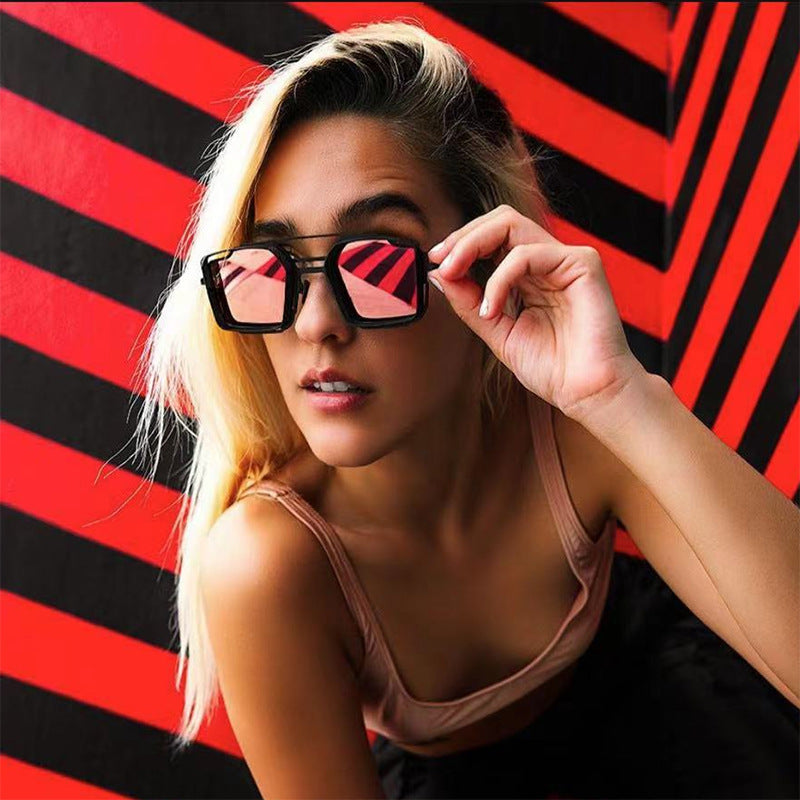 Vintage Steampunk Sunglasses for Men Metal Hollow Square Frame Sunglasses Men's Trendy Glasses sunglasses