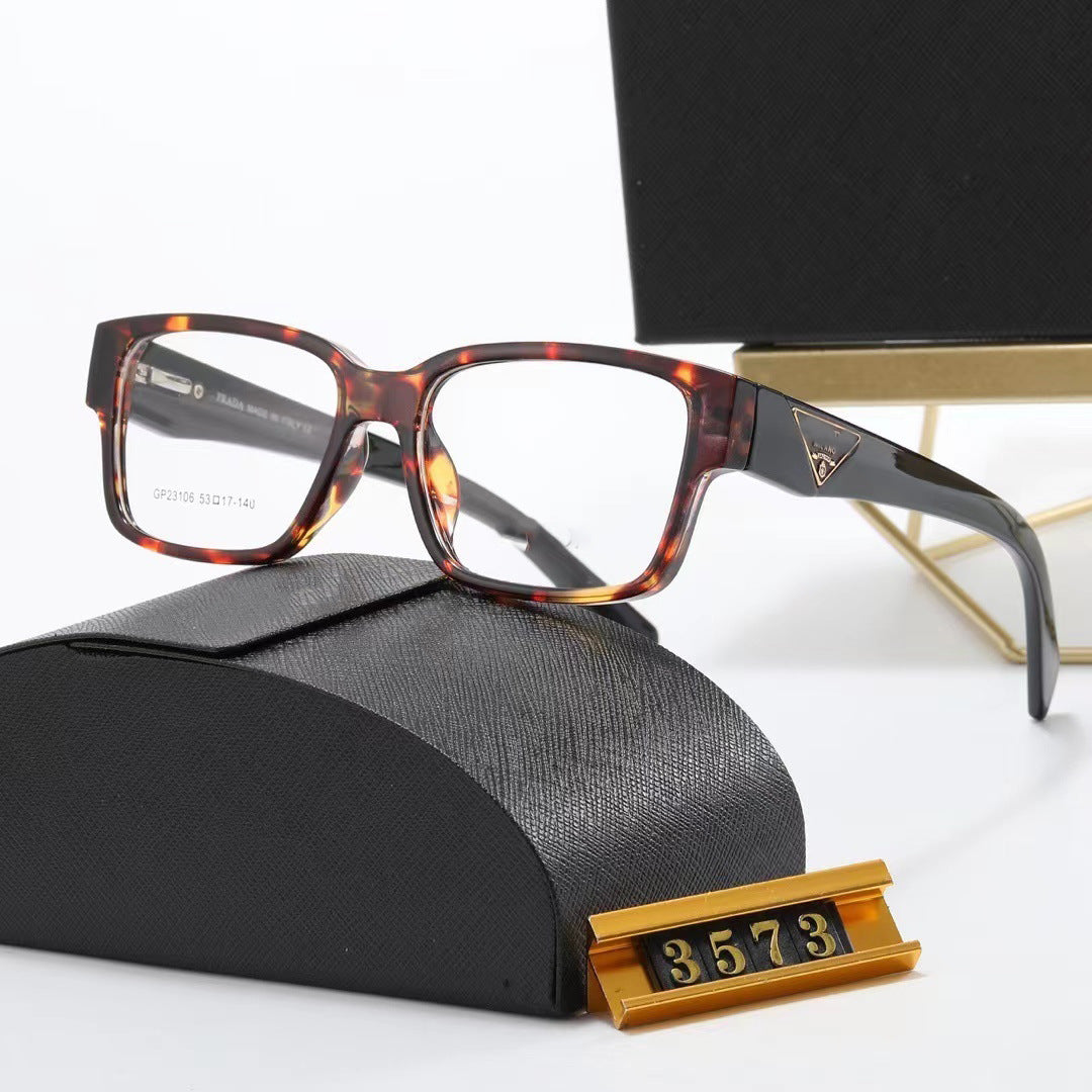 Europe and America PRA Wholesale Fashion Sunglasses Square Men and Women Sunglasses Lightweight Anti-UV Strap logo