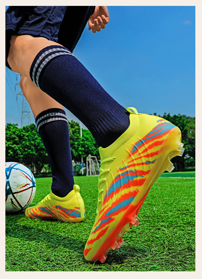 Large Size Authentic Low-Top Soccer Shoes New Wholesale Men's Training Shoes Student Soccer Shoes Spike Shoes Women's