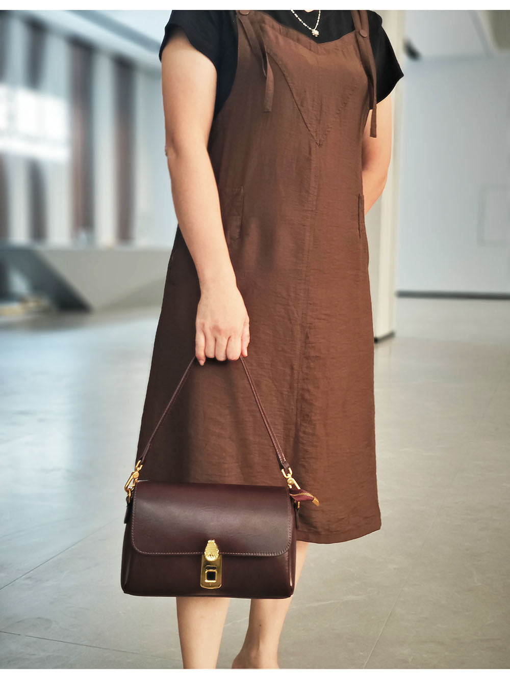 Fingerprint Unlock Bag Niche Genuine Leather Women's Bag High-end Flocked Top Layer Cowhide Single Shoulder Crossbody Commuter Underarm Bag