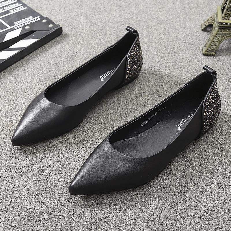 Women's Soft Leather Flat Shoes2025Pointed Toe French Style New Spring and Autumn Evening Breeze Soft Sole Shallow Mouth Comfortable Grandma Shoes Trendy