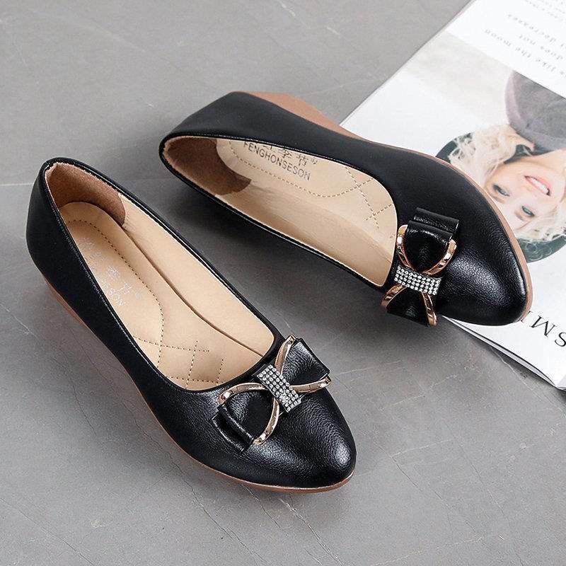 Pumps Women2025Spring New Versatile Women's Loafers British Style Flat Rhinestone Moccasins Durable Sole Women's Shoes