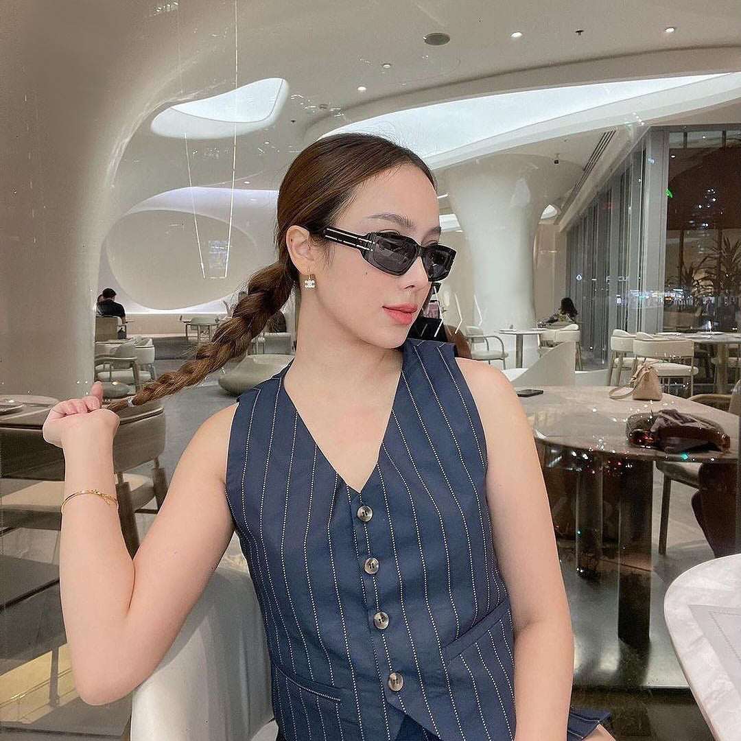 Fashion Square Frame Sunglasses for Women, Sun Protection, High-End European and American Style Small Frame Glasses Wholesale sunglasses Sunglasses