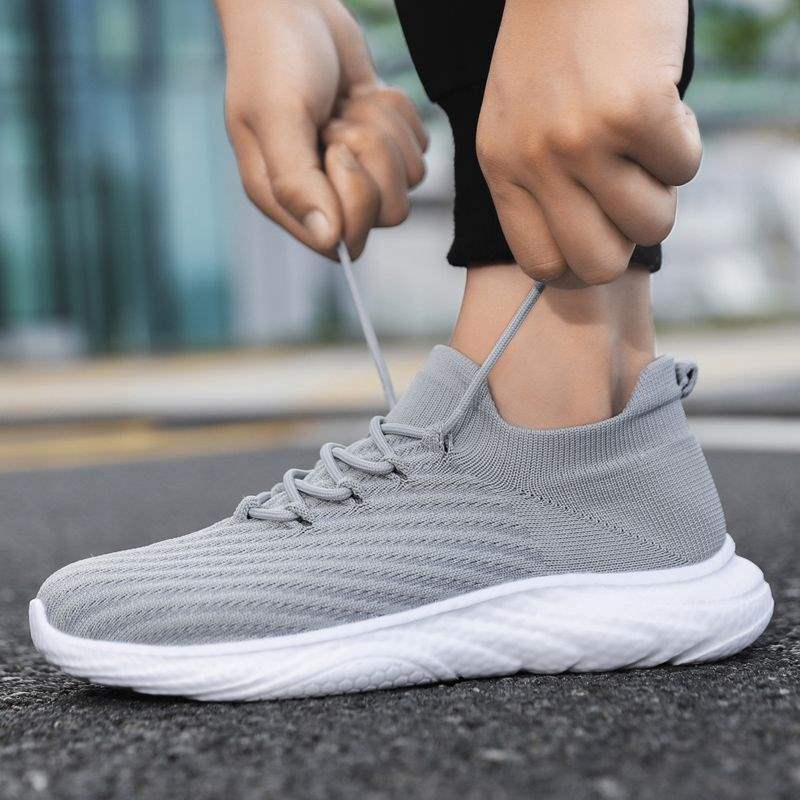 Summer Breathable Sports Versatile Popcorn Flyknit Summer Casual Mesh Sneakers Sports Shoes Student Running Shoes