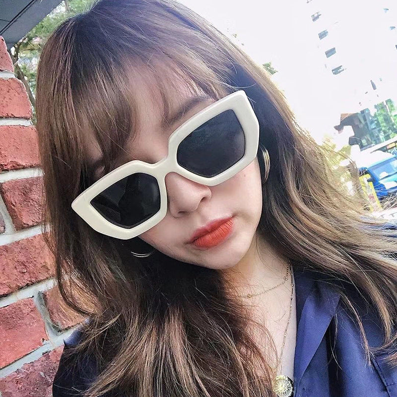 Trendy Square Frame Wide Temple Sunglasses for Women, Internet Celebrity Style Large Frame Sunglasses for Women sunglasses