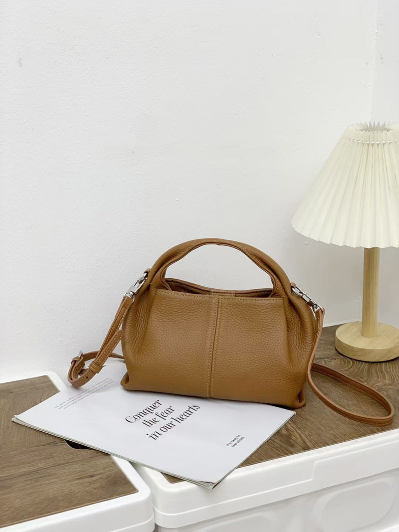 Unique Handbag2025New Handheld Cloud Genuine Leather Women's Bag Vintage Wrinkled Dumpling Bag Versatile Crossbody Bag