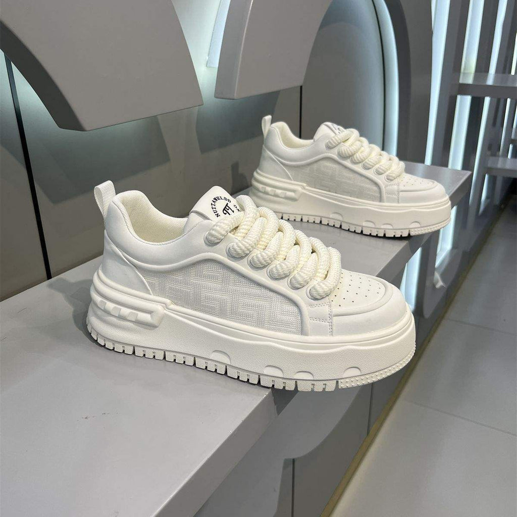 Men's New White Sneakers Mesh Breathable Casual Shoes Fashion Versatile Board Shoes Trendy Sports Shoes Loafers