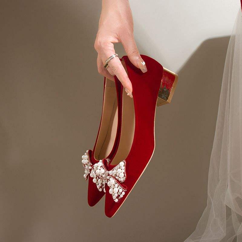 Wedding Shoes for Women Bride Low Heel Chinese Style Xiuhe Wedding Dress Two-Way Toast Red High Heel Maternity3Flat shoes that don't tire your feet