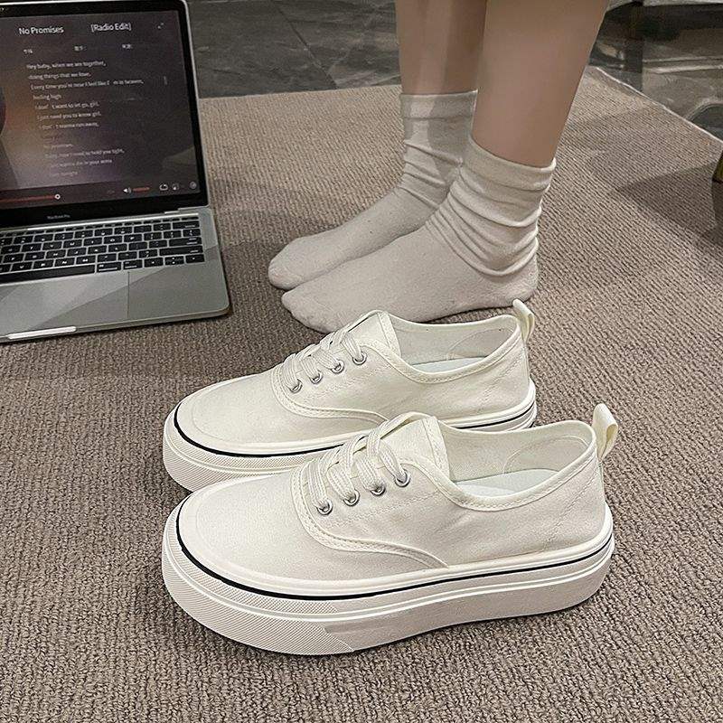 Black canvas shoes for female students Korean style new sneakers2025Spring Japanese Style Thick-Soled Casual Dopamine White Sneakers