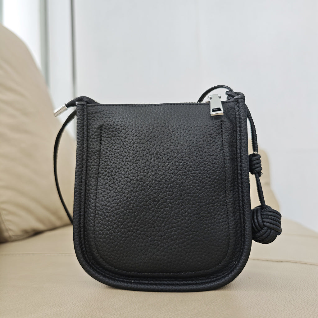 Genuine Leather Small Bucket Bag Trendy Small Bag for Women Fashion Woven Ball Phone Bag Versatile Shoulder Crossbody Bag