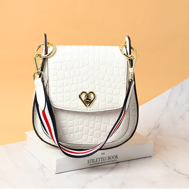 Autumn Winter New Korean Version Crocodile Pattern Saddle Bag Single Shoulder Crossbody Women's Bag Trendy Fashionable Personality Versatile Handbag for Women