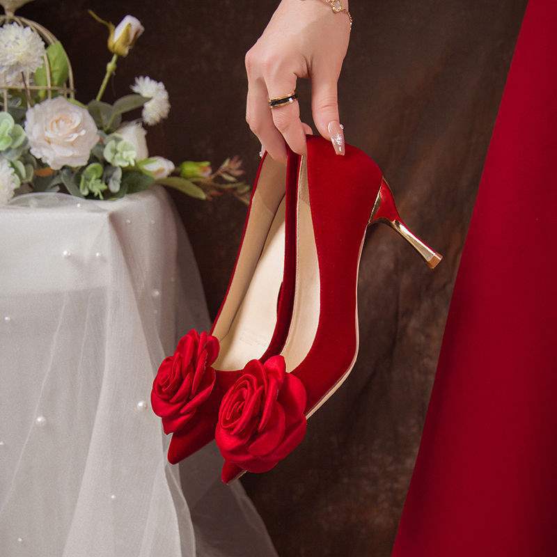 Comfortable French Fairy Red Rose Wedding Shoes Bride Shoes Elegant Satin Thin Heel Pointed High Heels for Women