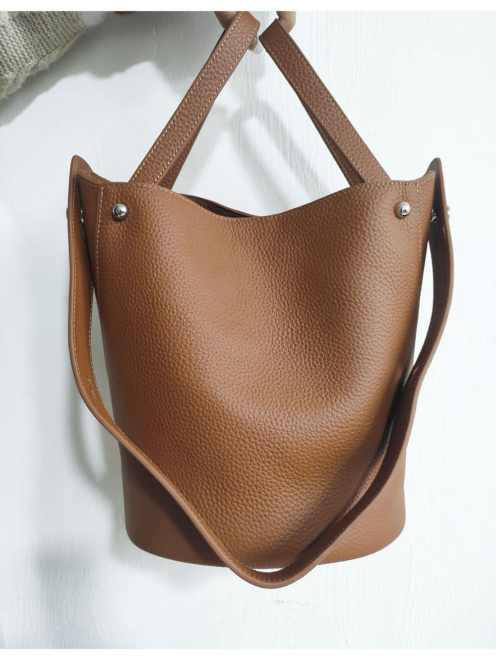 Guangzhou Genuine Leather Women's Bag Large Capacity Tote Bag Top Layer Cowhide Bucket Bag Handheld Shoulder Crossbody Bag Trendy