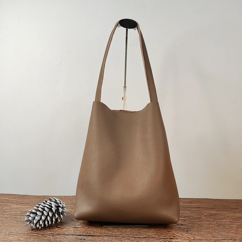 Women's Genuine Leather Underarm Bag, Large Capacity Single Shoulder Tote Bag, Top Layer Cowhide Commuter High-End Bucket Bag