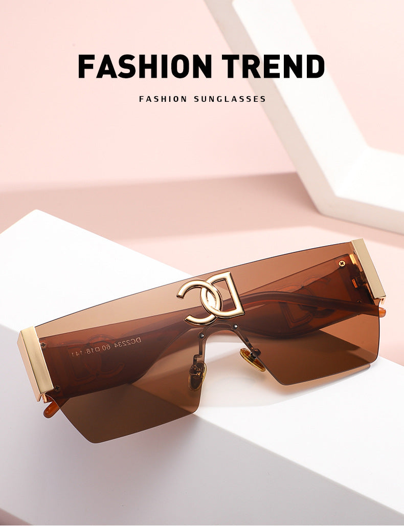 New Outdoor Cycling Sunglasses for Women, High-End Integrated Windproof Frameless Sports Sunglasses