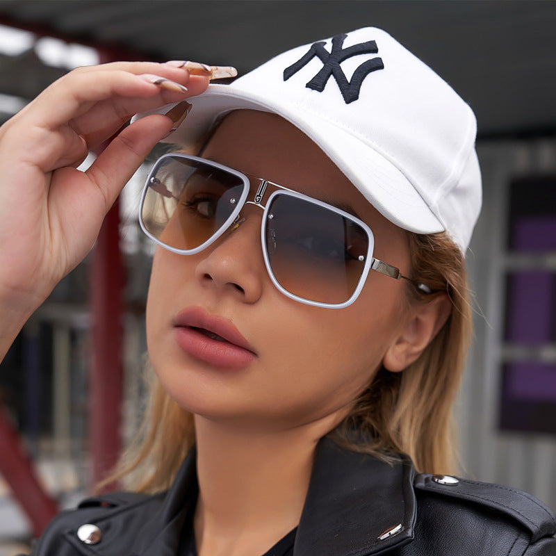 2025New Retro Square Frame Sunglasses for Men, High-End Driving Sun Protection Glasses shades