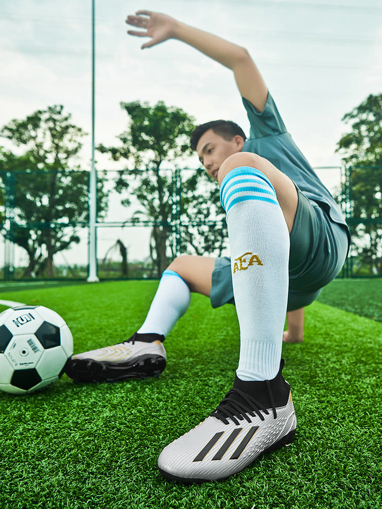 High-top Unisex Youth Soccer Shoes with Broken and Long Spikes for Grass Field Competition Training Student Sports Shoes
