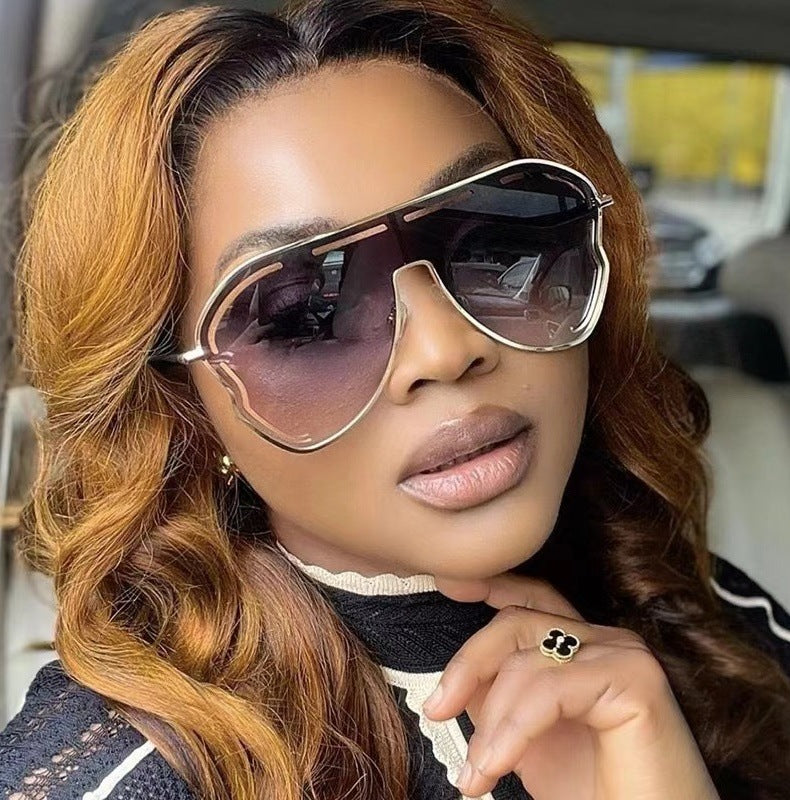 European and American Fashion Large Frame Sunglasses for Women, High-End Unique One-Piece Sunglasses, Trendy Wholesale sunglasses