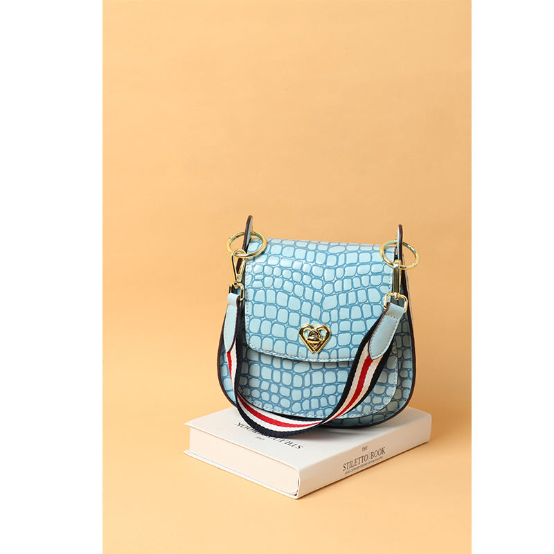 Autumn Winter New Korean Version Crocodile Pattern Saddle Bag Single Shoulder Crossbody Women's Bag Trendy Fashionable Personality Versatile Handbag for Women