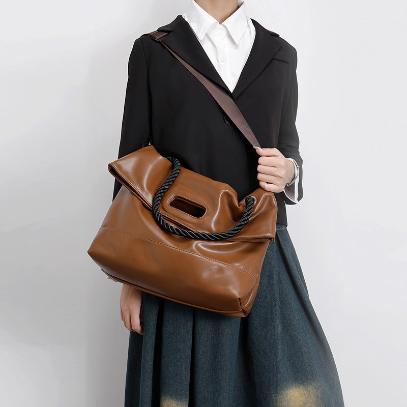 Fashion Women's Bag Spring New Soft Leather Ladies Bag Large Capacity Simple Commuter Student Shoulder Tote Bag