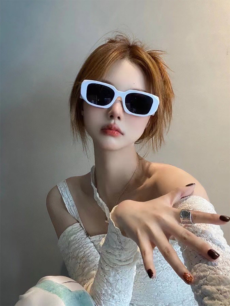 Irregular Square Frame Sunglasses for Women Trendy European and American Fashion Small Frame Wide Leg Sunglasses UV Protection sunglasses