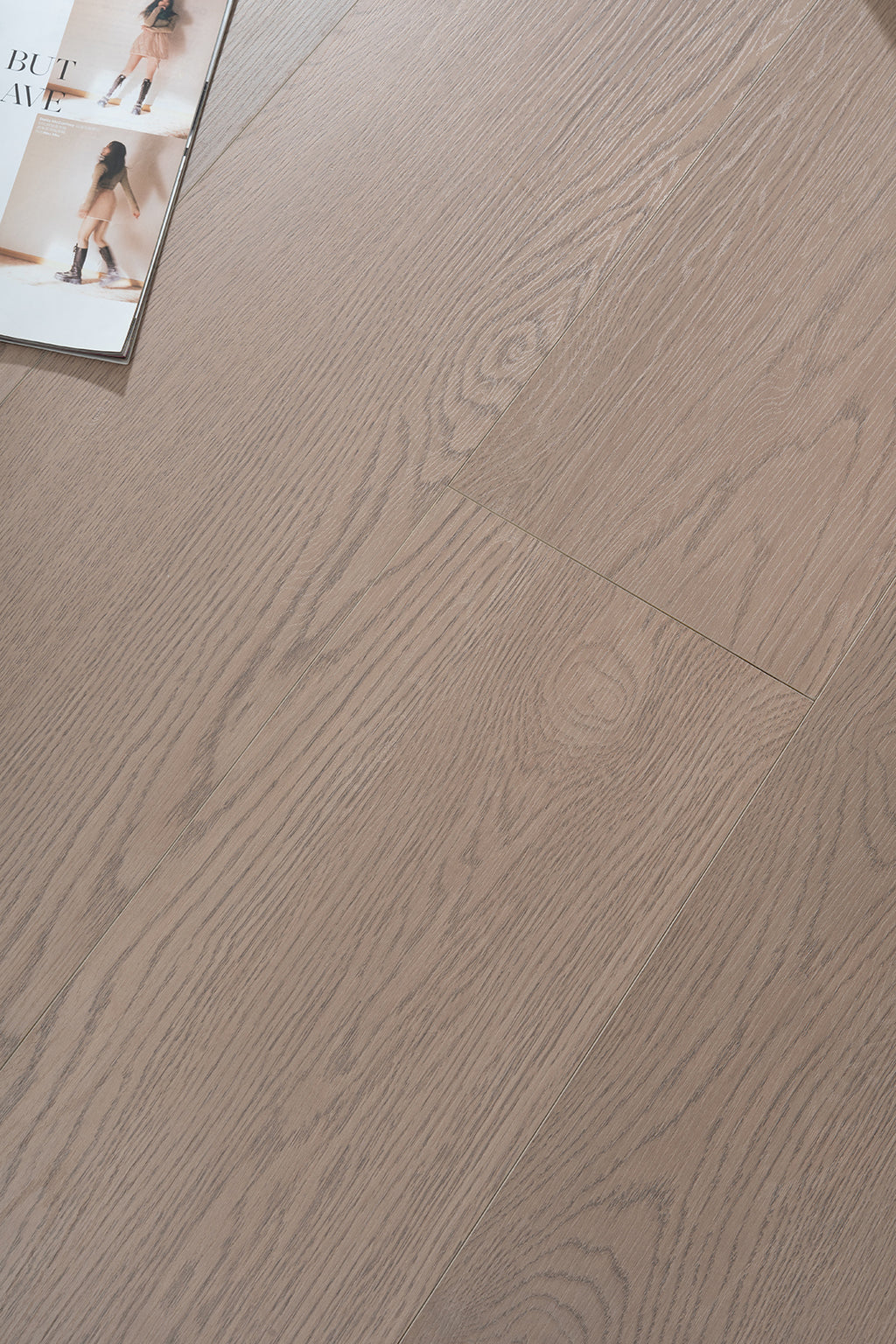 JX8208 Diamond Coating Full Birch Multi-layer Core Oak Grain Engineered Flooring
