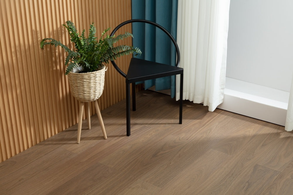 SK 1205 Full Birch Multi-layer Fire-Retardant Substrate Solid Wood Black Walnut Veneer 1.2mm Scratch-resistant Engineered Flooring
