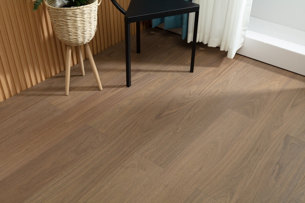 SK 1205 Full Birch Multi-layer Fire-Retardant Substrate Solid Wood Black Walnut Veneer 1.2mm Scratch-resistant Engineered Flooring