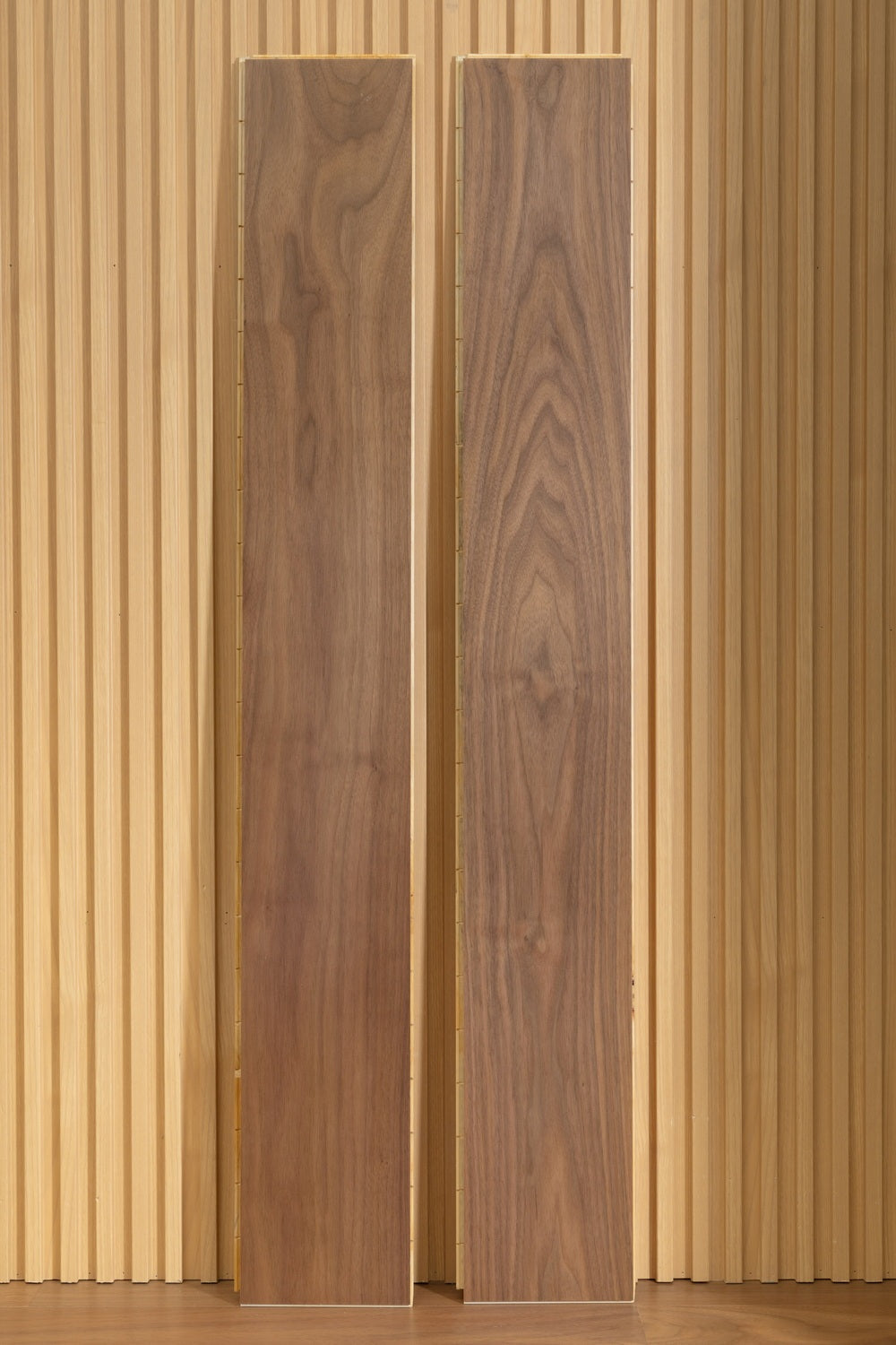 SK 1206 Full Birch Multi-layer Fire-Retardant Substrate Solid Wood Black Walnut Veneer 1.2mm Scratch-resistant Engineered Flooring