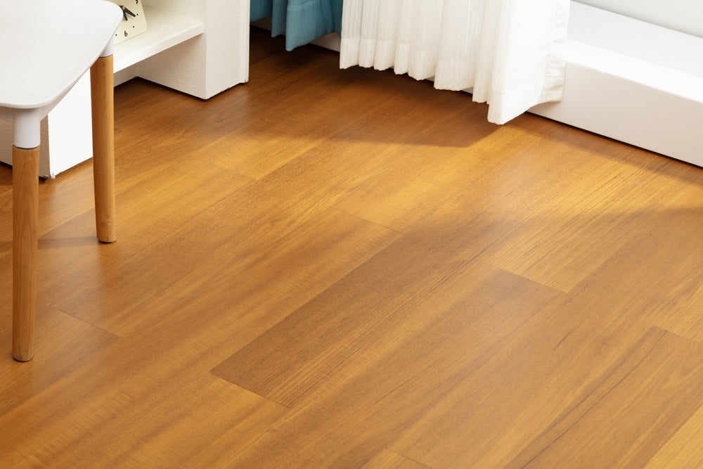 SK 1208 Full Birch Multi-layer Fire-Retardant Substrate Solid Wood Teak Veneer 1.2mm Scratch-resistant Engineered Flooring