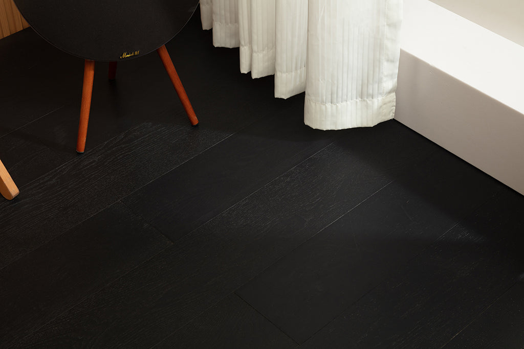 SK 1217 Full Birch Multi-layer Fire-Retardant Substrate Solid Wood European Oak Veneer 1.2 mm  Scratch-resistant  Engineered Flooring