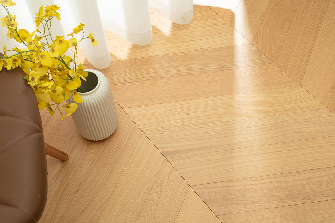 9505 Chevron Art Parquet Full Birch Multi-layer Core Solid Wood Oak Veneer  Engineered Flooring