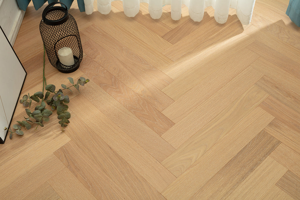 9206 Herringbone Art Parquet  Full Birch Multi-layer Core Solid Wood Oak Veneer Brushed Engineered Flooring
