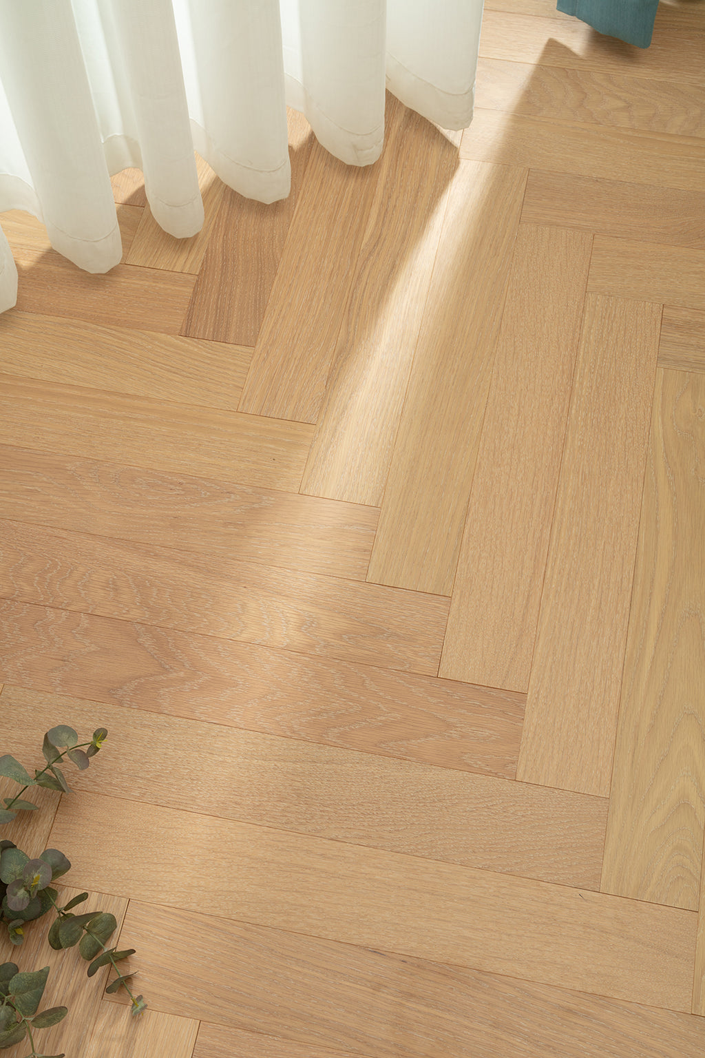 9206 Herringbone Art Parquet  Full Birch Multi-layer Core Solid Wood Oak Veneer Brushed Engineered Flooring