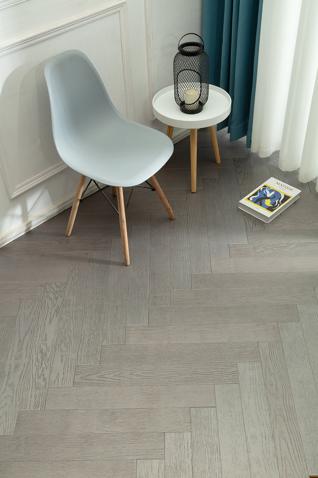 9209 Herringbone Art Parquet Metallic UV Finish Full Birch Multi-layer Core Solid Wood Oak Veneer Brushed Engineered Flooring