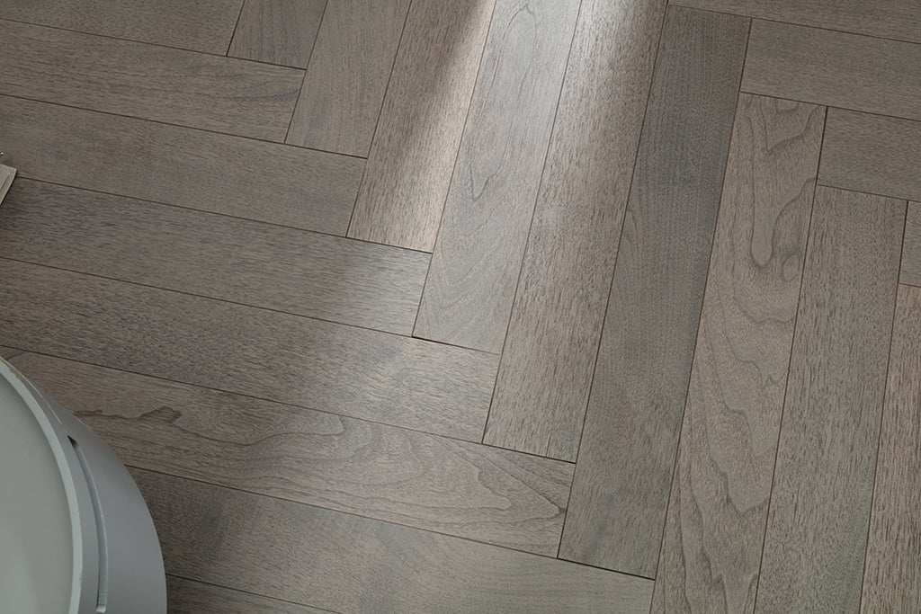 9216 Herringbone Art Parquet  Metallic UV Full Birch Multi-layer Core Solid Wood Black Walnut Veneer Brushed Engineered Flooring