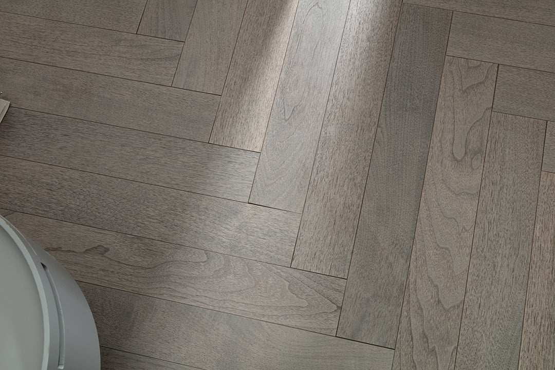 9216 Herringbone Art Parquet  Metallic UV Full Birch Multi-layer Core Solid Wood Black Walnut Veneer Brushed Engineered Flooring