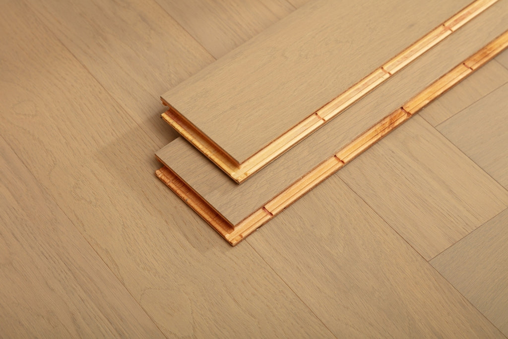 9230 Herringbone Art Parquet Full Birch Multi-layer Core Solid Wood Oak Veneer Brushed Engineered Flooring