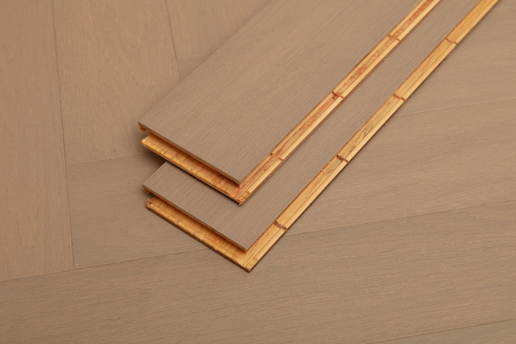 9231 Herringbone Art Parquet Full Birch Multi-layer Core Solid Wood Oak Veneer Engineered Flooring