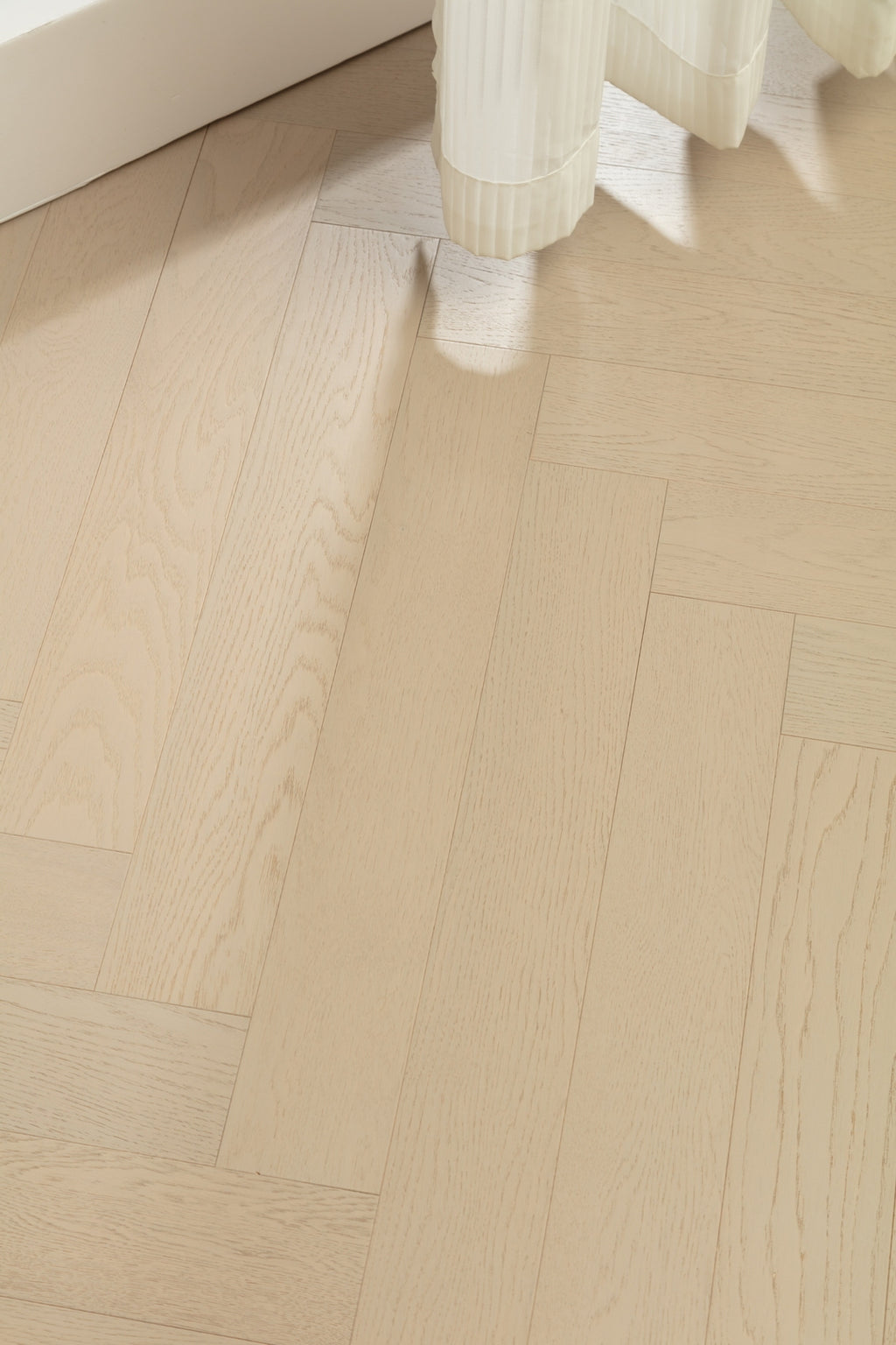 9232 Herringbone Art Parquet Full Birch Multi-layer Core Solid Wood Oak Veneer Engineered Flooring