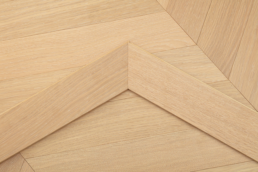 9506 Chevron Art Parquet Full Birch Multi-layer Core Solid Wood Oak Veneer Engineered Flooring