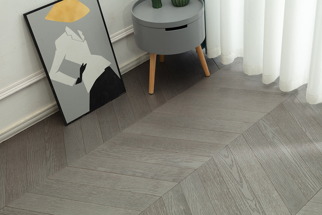 9509 Chevron Art Parquet Metallic UV Finish Full Birch Multi-layer Core Solid Wood Oak Veneer Engineered Flooring