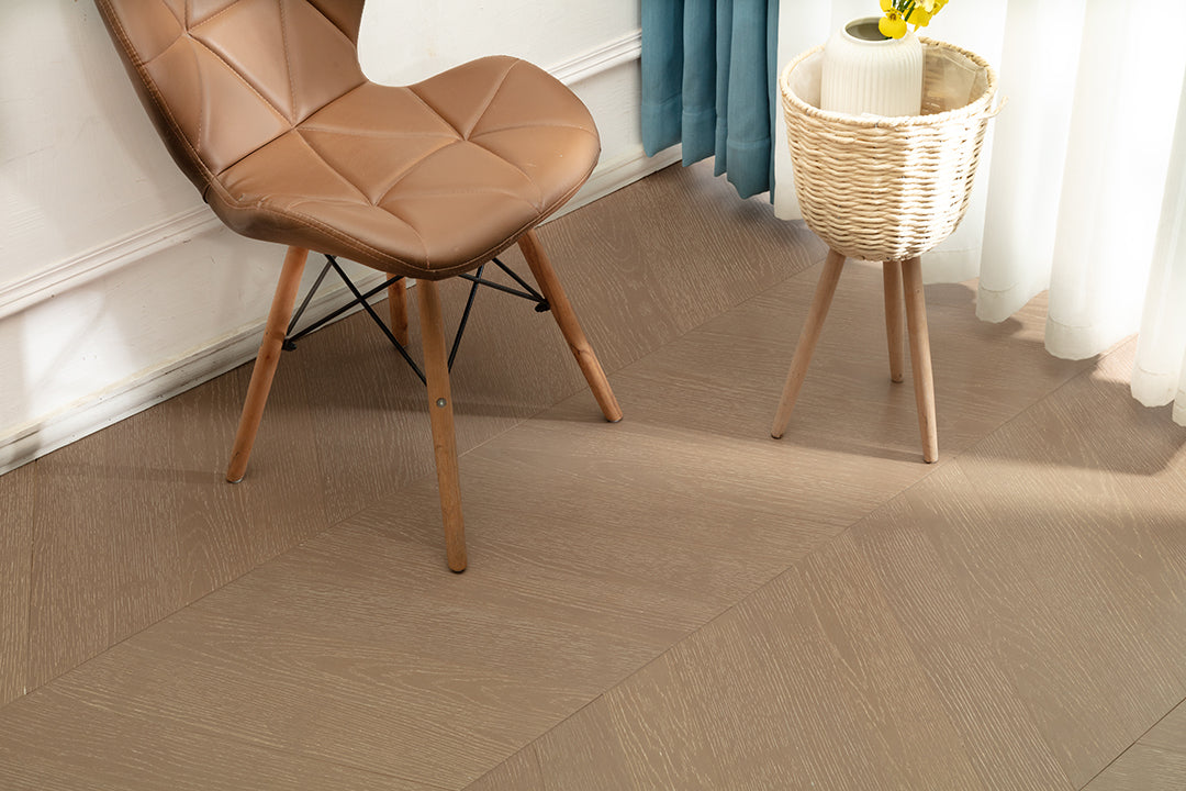 9511 Chevron Art Parquet  Full Birch Multi-layer Core Solid Wood Oak Veneer  Engineered Flooring
