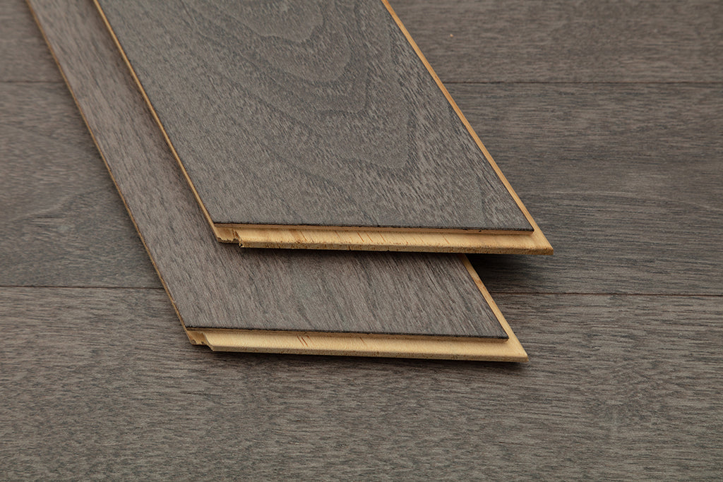 9516 Chevron Art Parquet Metallic UV Finish Full Birch Multi-layer Core Solid Wood Black Walnut Veneer Engineered Flooring