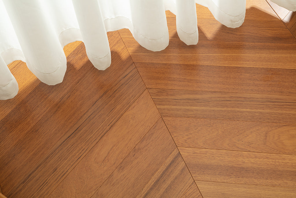 9517 Chevron Art Parquet  Full Birch Multi-layer Core Solid Wood Teak Veneer Engineered Flooring