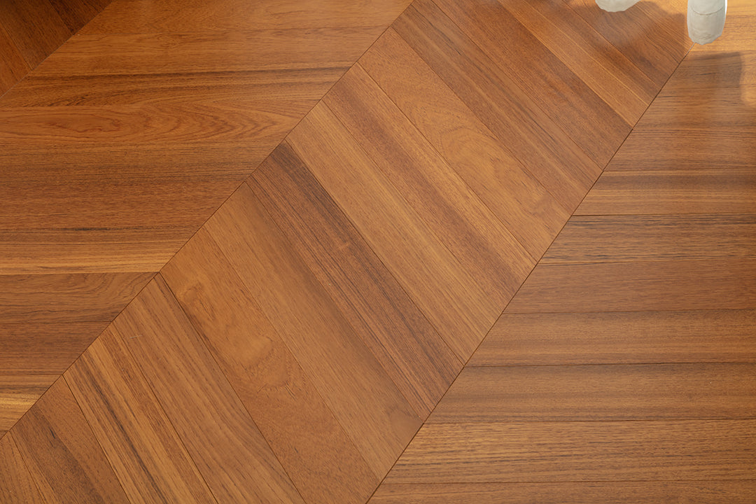 9517 Chevron Art Parquet  Full Birch Multi-layer Core Solid Wood Teak Veneer Engineered Flooring
