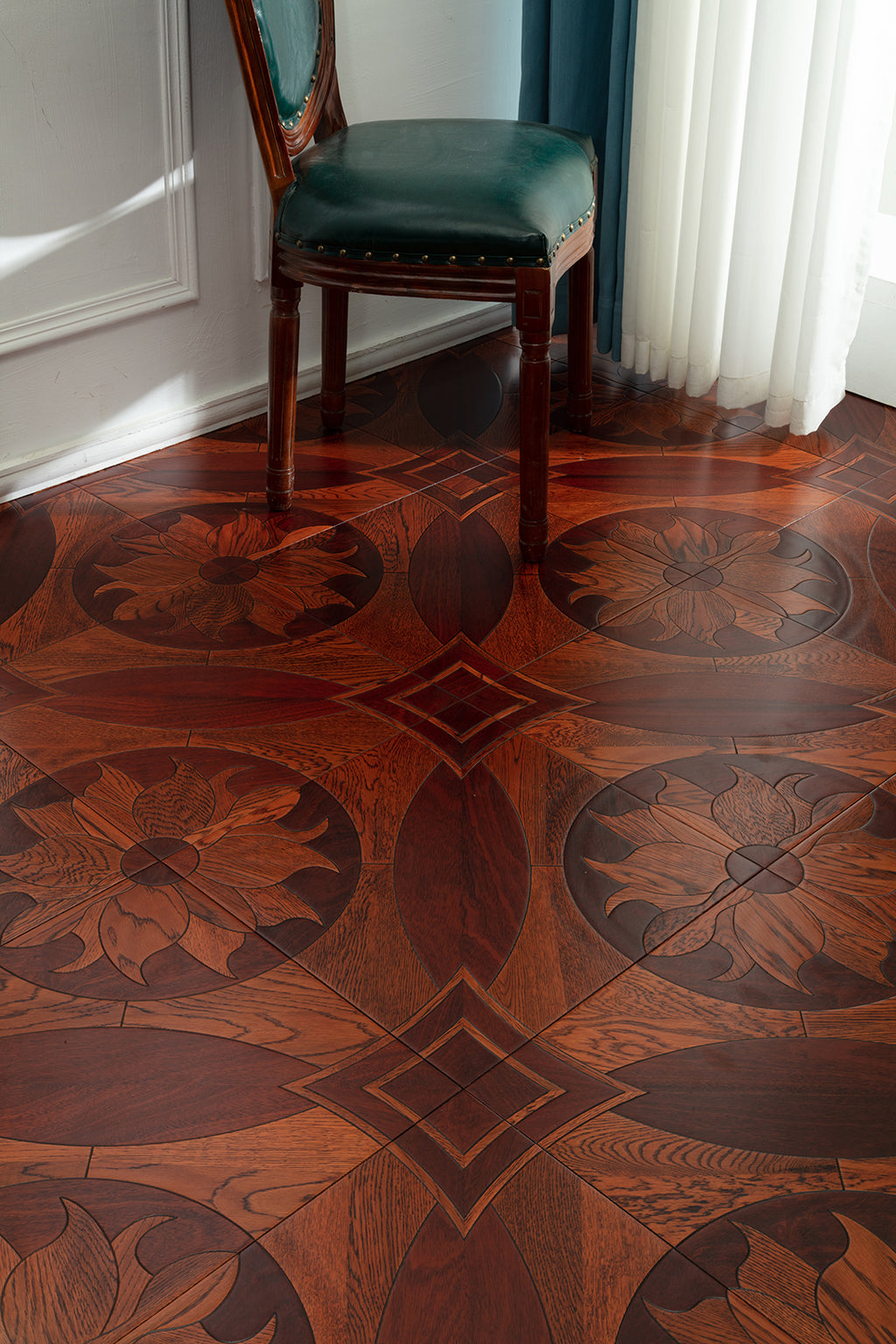 9109 Rich Mahogany Oak Floral Medallion Inlay Opulent Classical Palace-Style Wood Flooring | Marquetry Art Parquet Series