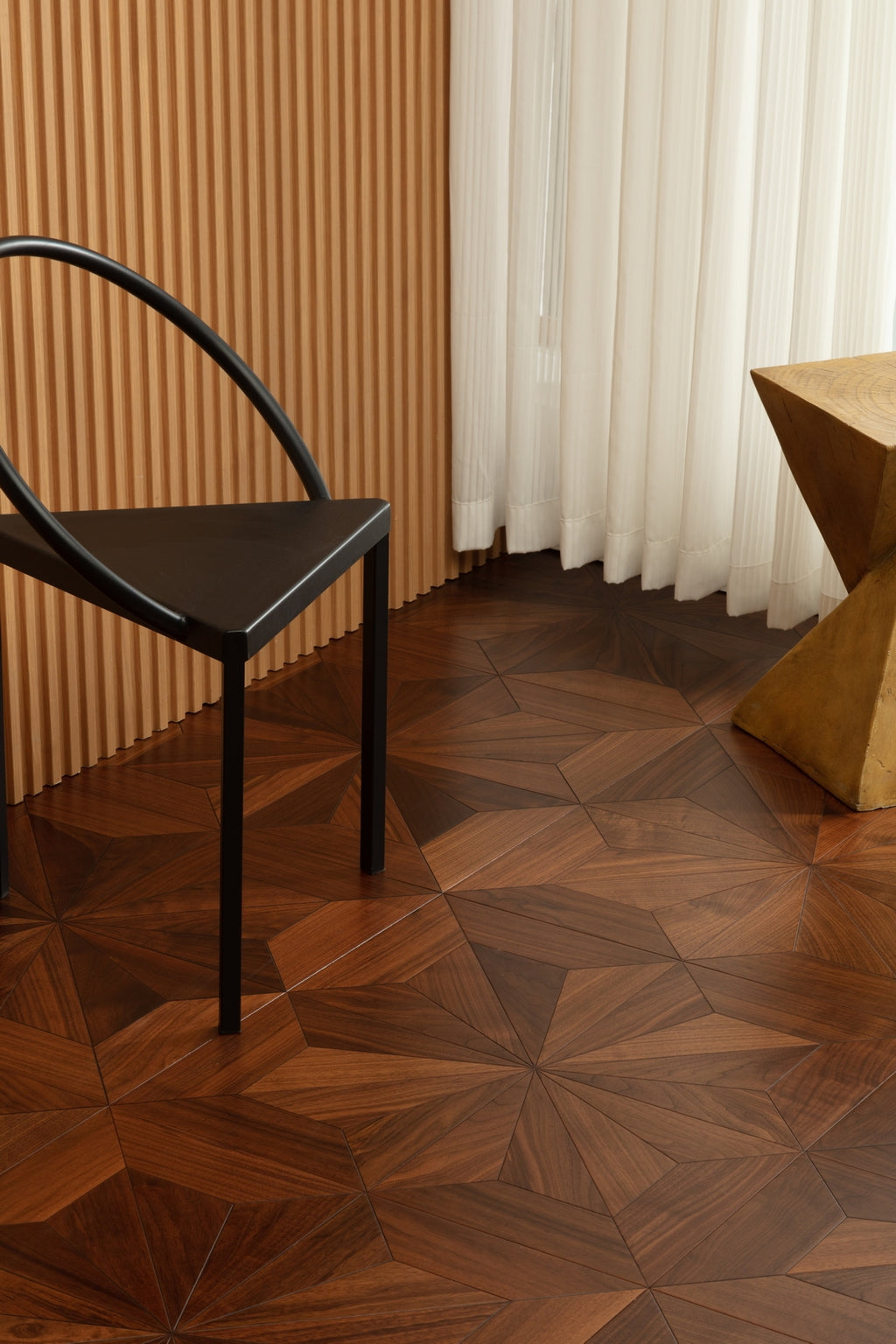 9187 Burst‑Star Parquet Flooring | Oak & Black Walnut Hand‑PU Finish Marquetry Art Parquet Series