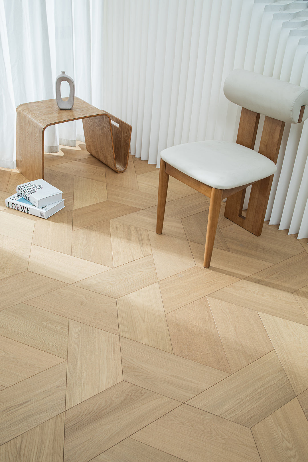 YXPX03 Trapezoid Contour Art Parquet Full Birch Multi-layer Core Solid Wood Oak Veneer Flush Joint Engineered Flooring