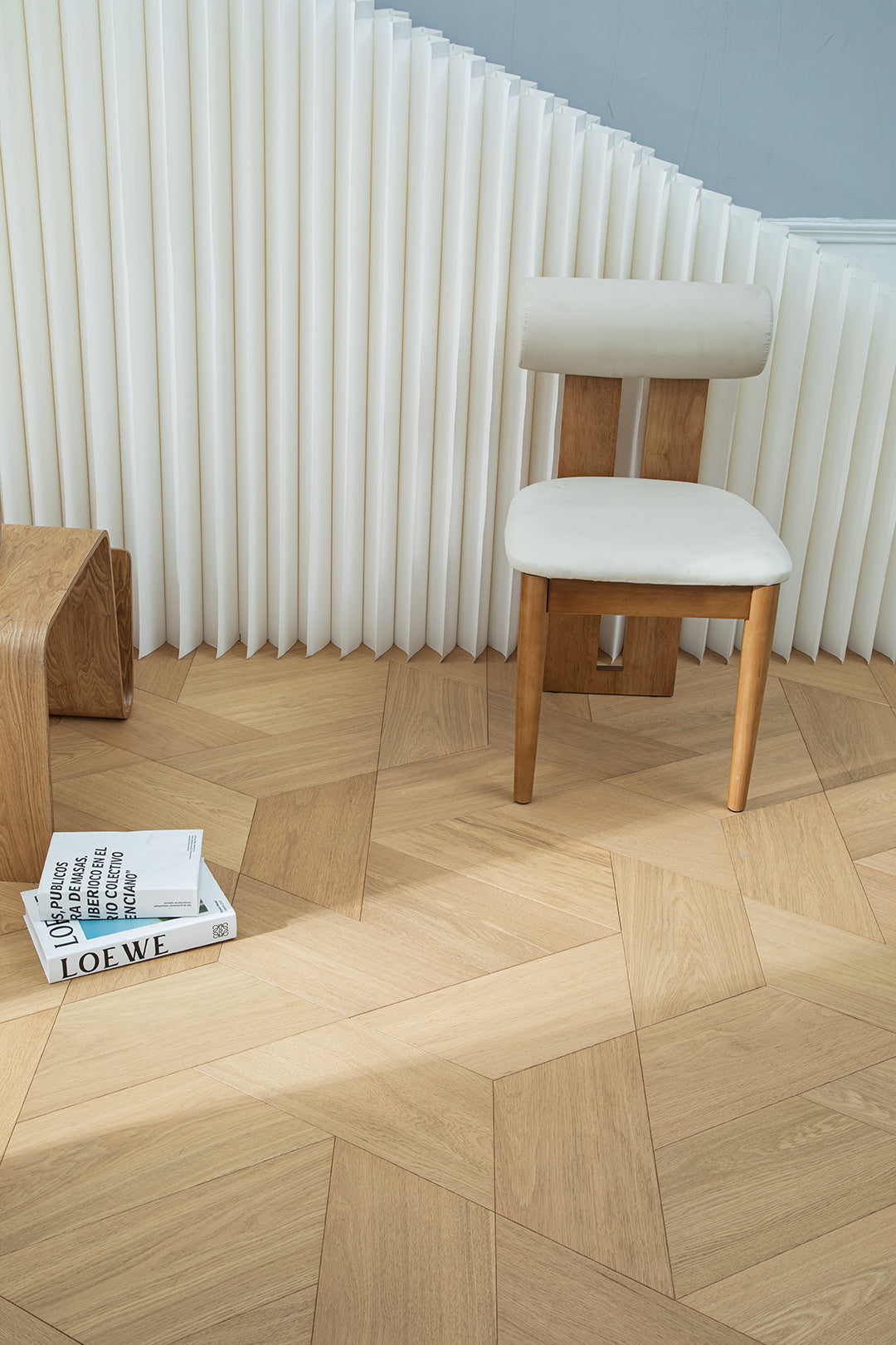 YXPX03 Trapezoid Contour Art Parquet Full Birch Multi-layer Core Solid Wood Oak Veneer Flush Joint Engineered Flooring